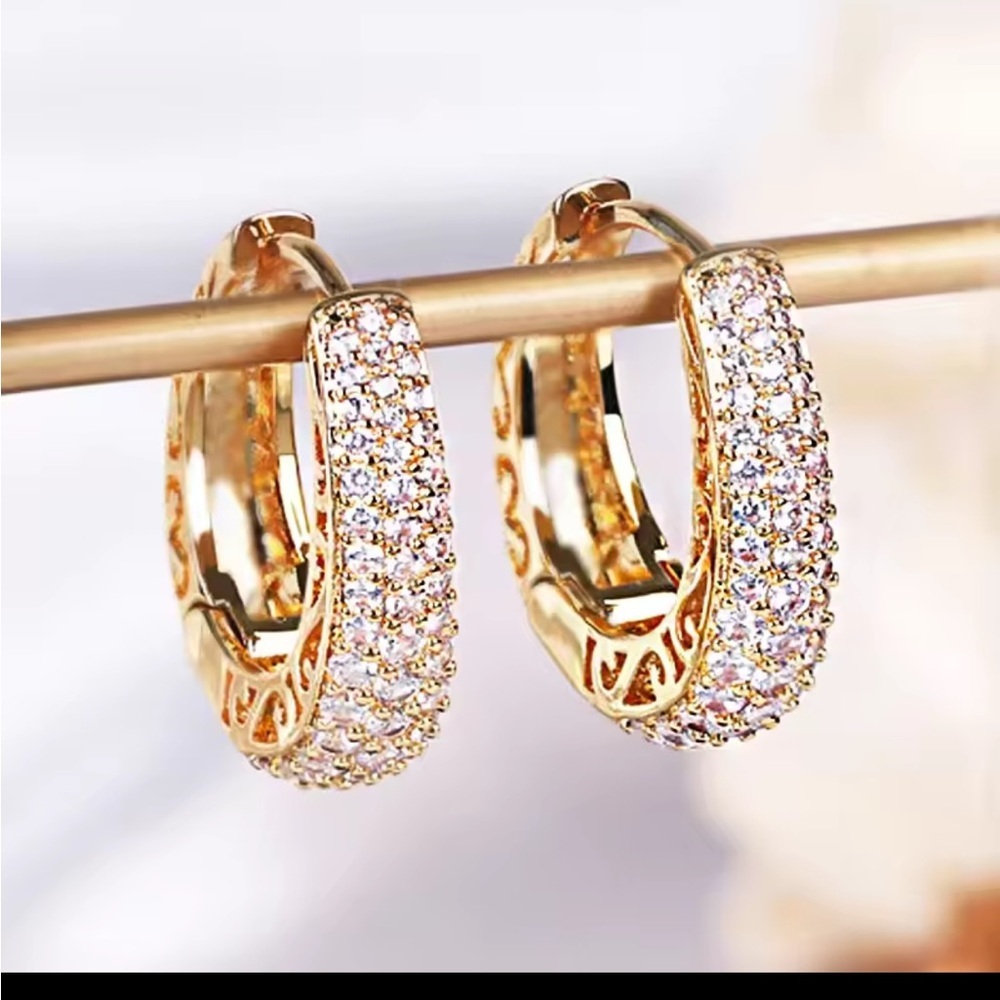 Elegant Gold and Rhinestone Hoop Earrings